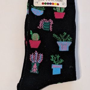 3/$25 🌿 Plants Gardening Socks NWT Restocked!